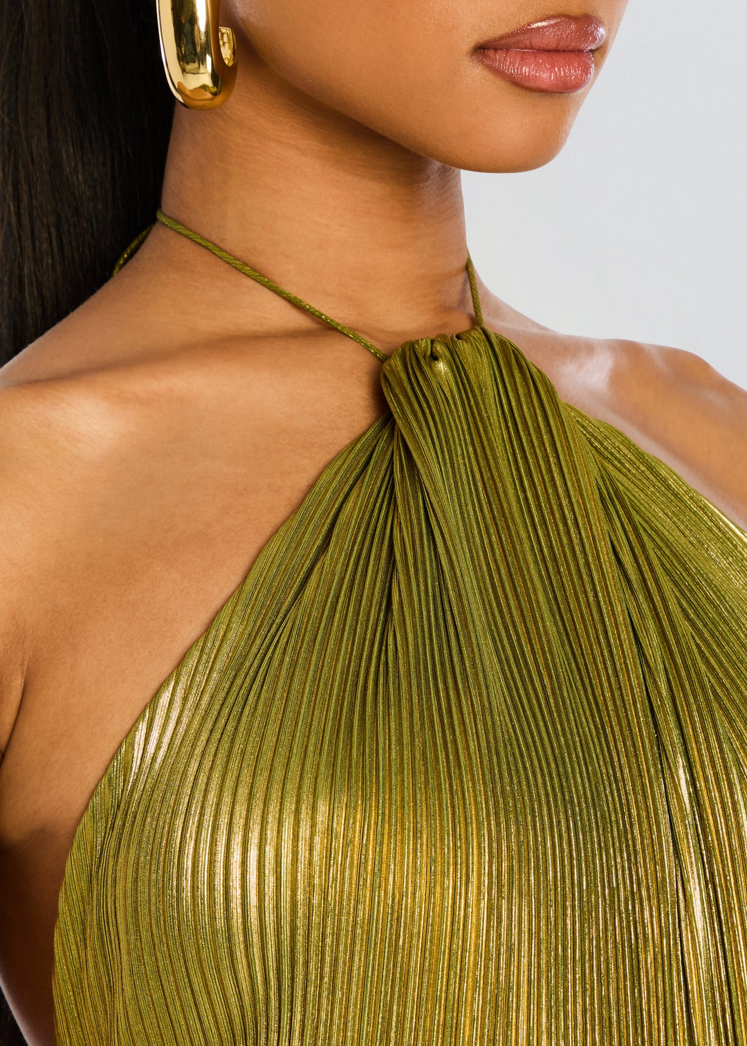 Théoline™ | Robe longue drapée en satin métallisé